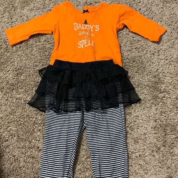 Carter's Other - Baby girl Halloween outfit